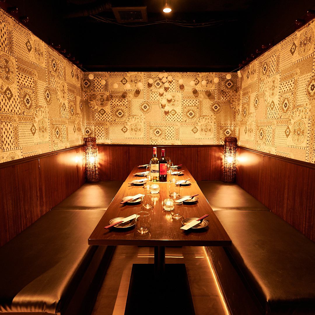 ~ Completely private seating available for up to 10 people.First come first serve♪