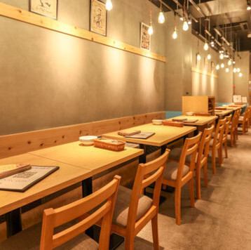 넓은 자리에서 귀여워! 올해의 환영회는 치즈 플러스!