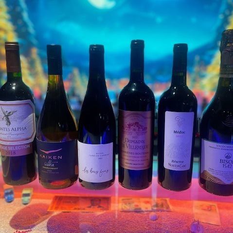 ワインセラー完備!ワインは30種類から!◎