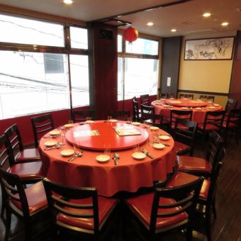 We also have private rooms that can be used by 6 to 24 people!By connecting the private rooms, we can accommodate large parties in private rooms!