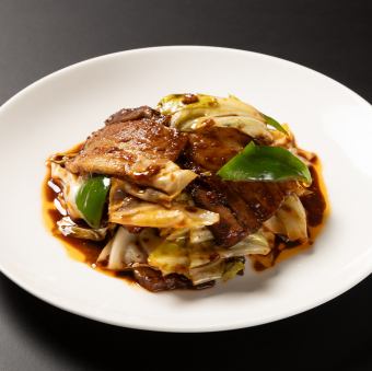 Small stir-fried pork with sausage (serves 1-2)