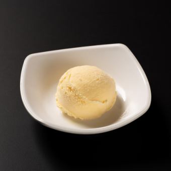 Vanilla ice cream (1 serving)