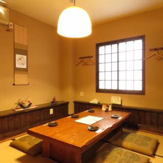 4名様でご利用いただけるお座敷個室を2席ご用意しております。