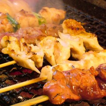 正宗的炭火烤雞肉串，中國菜！【吃喝無限】簡易套餐⇒3,700日元（含稅）