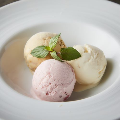 アイス3種盛り合わせ