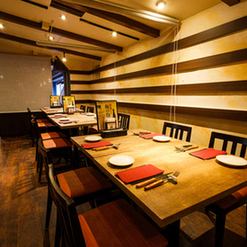 団体様も大歓迎！26名様迄対応！飲み放題付きステーキプランは会社宴会などにも使い勝手抜群！コスパ◎のステーキをお楽しみください！