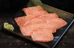海鲜拼盘/日本黑毛和牛牛舌刺身