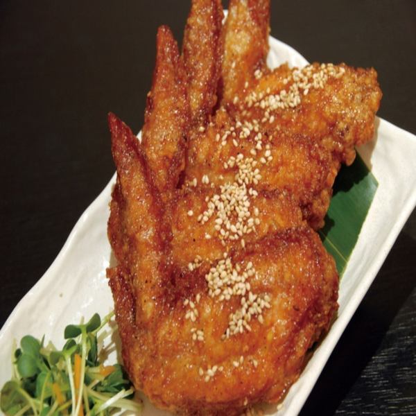 【秘伝の味】もう一度食べたくなる手羽先の唐揚げ(二本入)