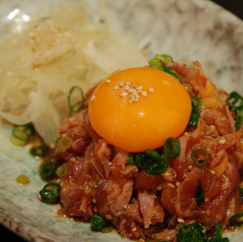 むね肉のボイルユッケ