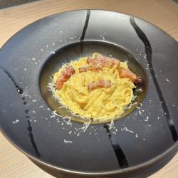 《탈리아텔레》카르보나라