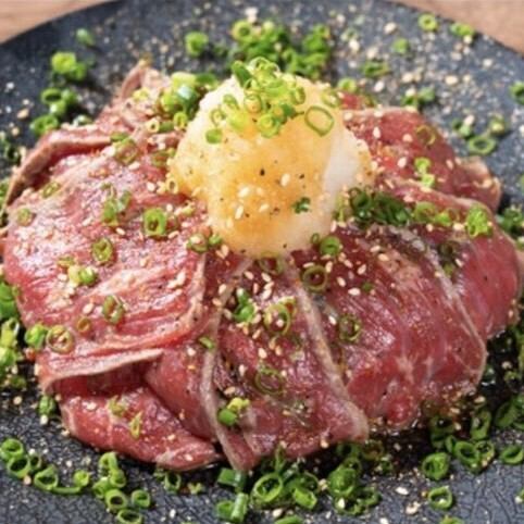 オシャレな店内!!デート・記念日・団体予約もご利用頂けます。