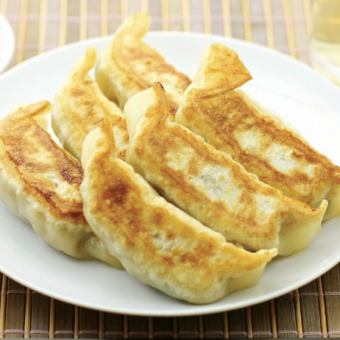 【平日限定】90分(L.015分前)オーダー式！餃子8種食べ放題コース◆1800円(税込)