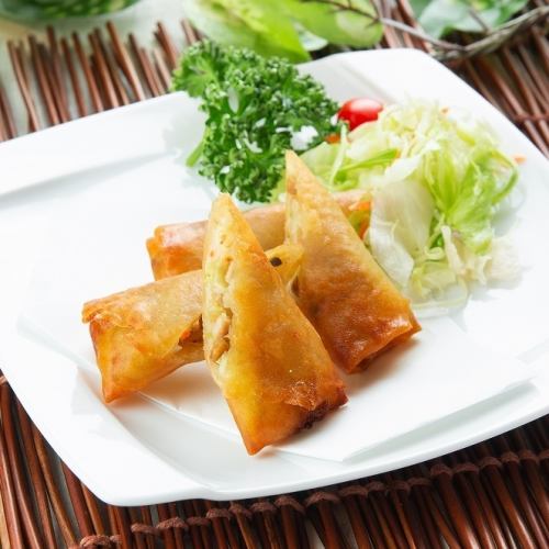 五目春巻　(2本)
