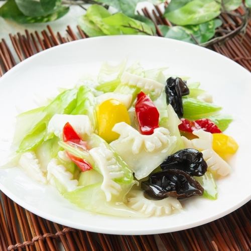 イカとセロリの塩味炒め