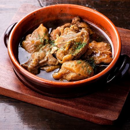 cham's specialty chicken simmered in black pepper
