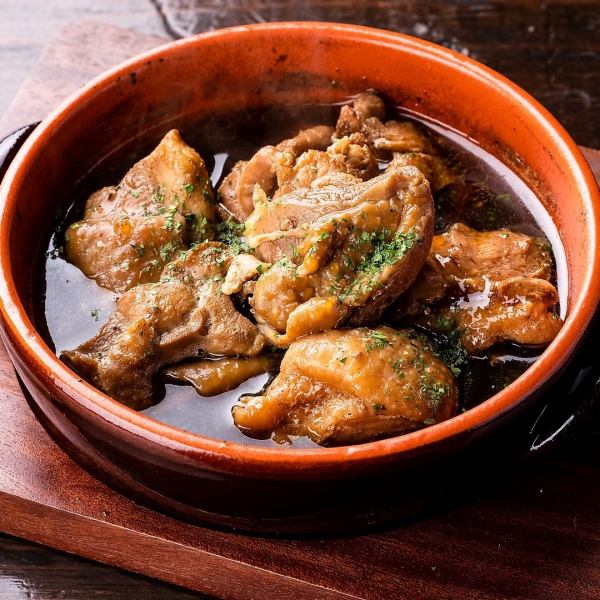 <<Traditional taste of 40 years>> ★Chicken simmered in black pepper★