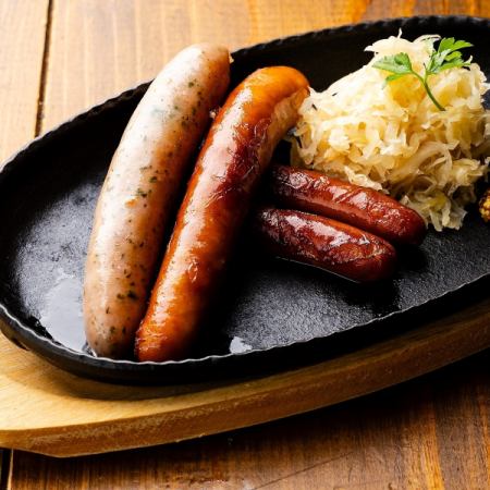 Assortment of 4 kinds of sausages