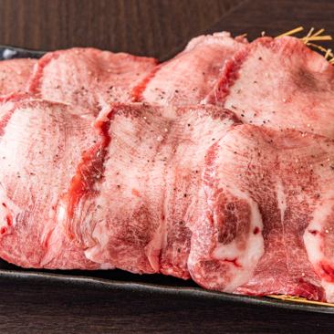 【当店オススメ★黒毛和牛上塩タン】幻の黒毛和牛タンをほぼ原価で！希少部位を贅沢に味わうチャンスです！