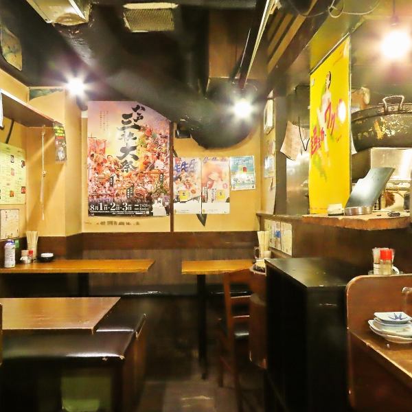 平日はいつもサラリーマンでにぎわい、笑い声が絶えない店内は八戸情緒溢れるわいがや空間☆新橋の居酒屋の醍醐味を味わえる居酒屋です♪駅から比較的近い位置にございますので、2次会にも多くの方にご利用いただいております。是非一度足をお運びくださいませ！（わっつり 新橋 飲み会 3時間 飲み放題 貸切 完全個室）