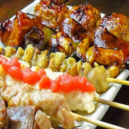新鮮なお肉を使った絶品焼き鳥をお楽しみください♪