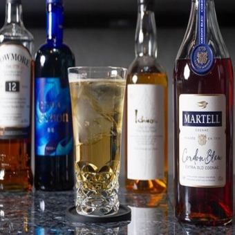 【1時間飲み放題コース】ビールや角ハイ、レモンサワー、ソフトドリンクなど　￥2,000（税込み）