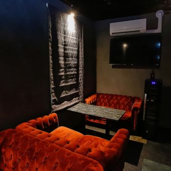 【2時間飲み放題コース】ビールや角ハイ、レモンサワー、ソフトドリンクなど　￥4,000（税込み）
