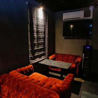 【2時間飲み放題コース】ビールや角ハイ、レモンサワー、ソフトドリンクなど ¥4,000(税込み)