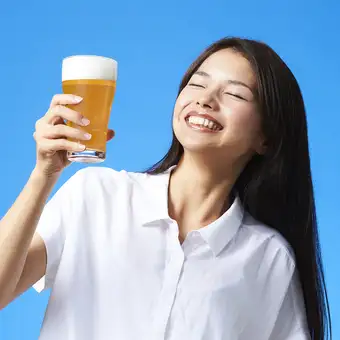 週末も気にせずガッツリ飲める!2H「単品飲み放題」2500円で。みんな満腹ニッコニコ。