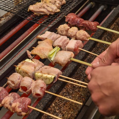 素材に拘る!一本一本丁寧に焼き上げる自慢の串焼き◎