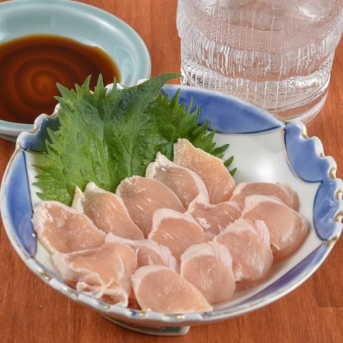 鮮度自慢の鳥刺しや一品料理♪お酒が進む逸品が勢揃い◎