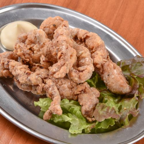 【ジューシーな肉の旨み】外はサクッと中は柔らか「せせりの唐揚げ」