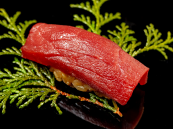 本マグロ赤身漬け【握り】