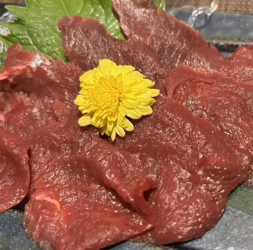 馬刺し　赤身