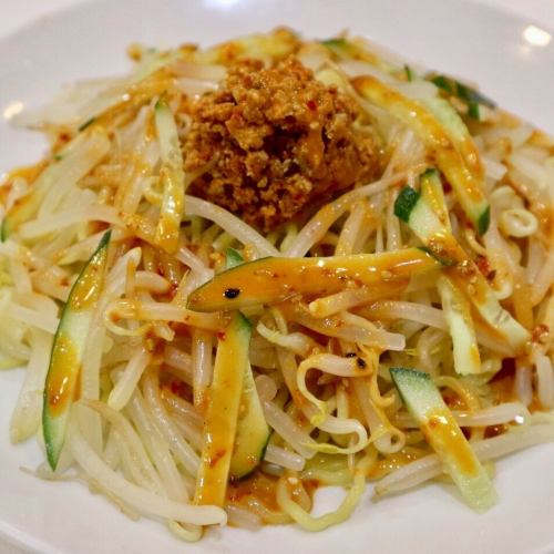 この時期限定！冷麺登場