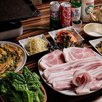 【オーダー式食べ放題】厚切りサムギョプサルや肩ロース、人気のチヂミも好きなだけ楽しめる！