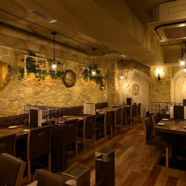If you have a drinking party, a banquet, or a girls-only gathering in Ikebukuro, please come and enjoy Chinese food in a spacious and stylish space.At our restaurant, we offer cold appetizers, dim sum, Sichuan cuisine, and other dishes prepared by a dedicated chef.Please enjoy yourself slowly!