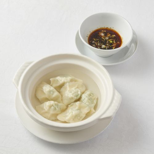Black pork and Chinese cabbage dumplings
