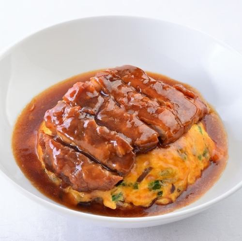 排骨（パイコー）天津飯