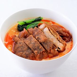 排骨（パイコー）担々麺