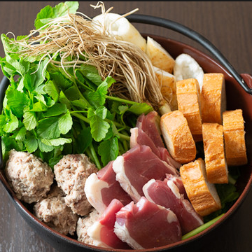 【畅饮、火锅、牛舌套餐】包含仙台特色菜西洋菜火锅和熟成牛舌共5道菜，7,480日元