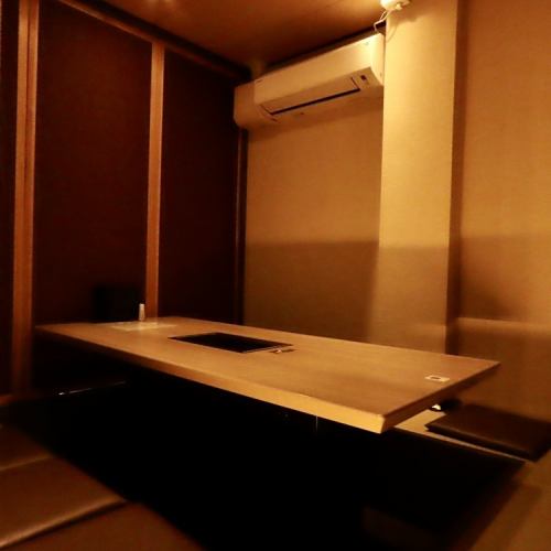 完全個室（2F）でプライベートな空間