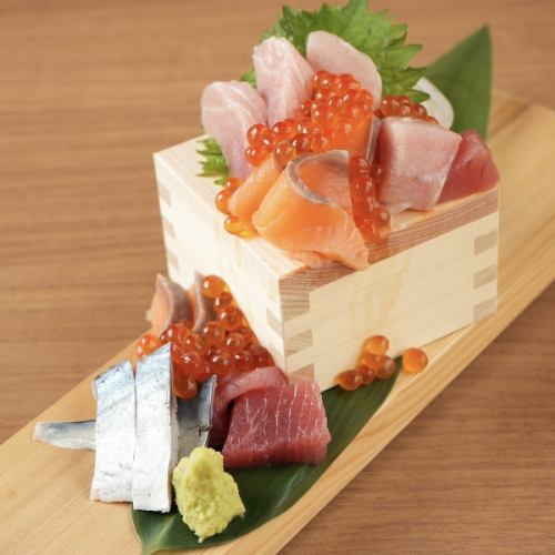 マグロイッショク盛り