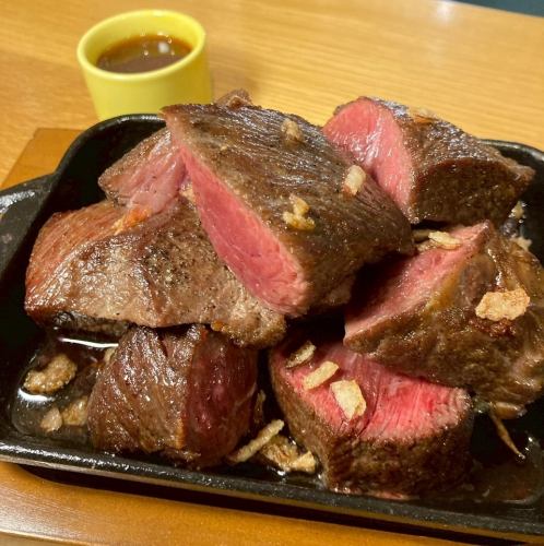 アンガス牛の厚ゴロステーキ 200g / 400g