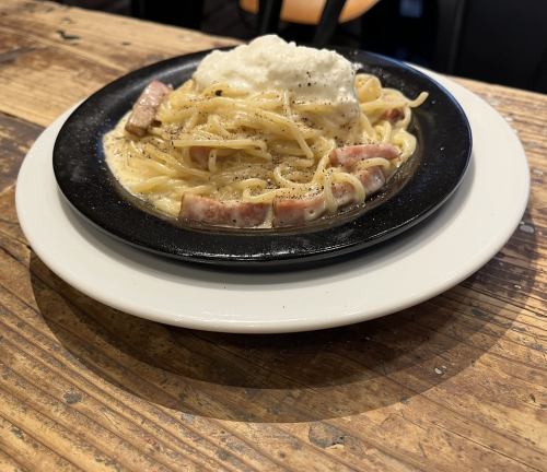 チーズチーズチーズパスタ