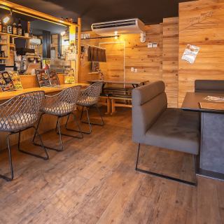 【1F】4名様用のテーブル席