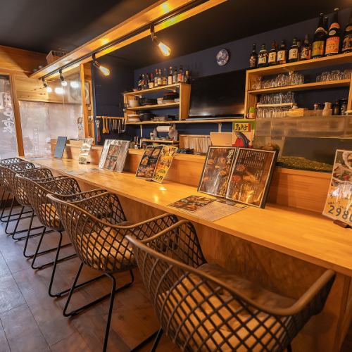 【1F】カウンター席6席