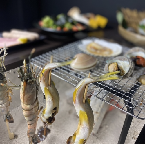 囲炉裏で自分で焼く鮮魚と丹波地鶏の贅沢セット