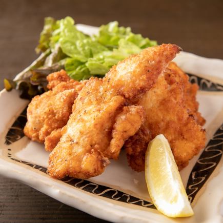 课程包含无限畅饮软饮，专为小学生及以下儿童开设。
