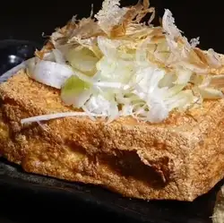 滚烫的炸豆腐