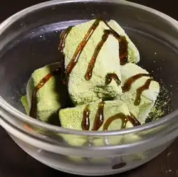 抹茶蕨麻糬